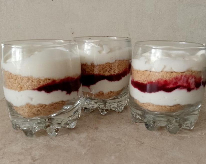 Быстрый трайфл с вишней и сливками без выпечки: простой рецепт вкусного десерта / Оффтопик / iXBT Live