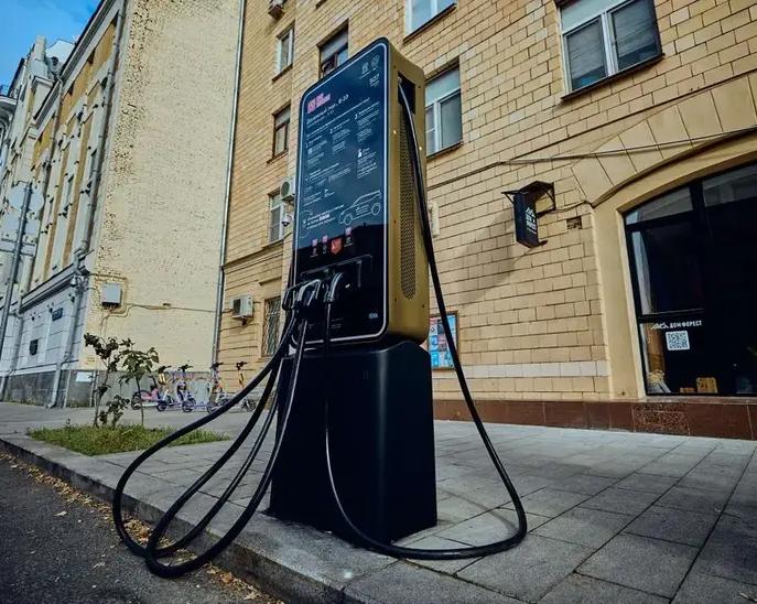 В Москве установили первые быстрые зарядные станции мощностью 150 кВт / Автомобили, транспорт и аксессуары / iXBT Live
